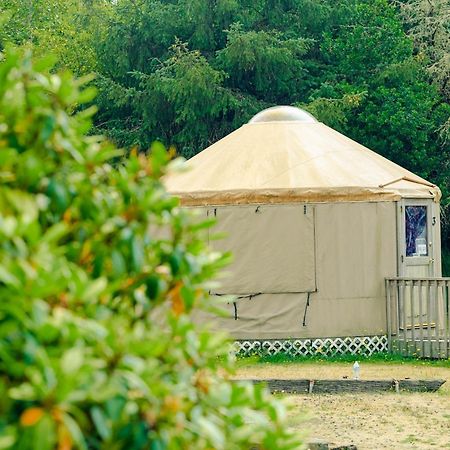 Long Beach Camping Resort Yurt 8 Oceanview Phòng bức ảnh