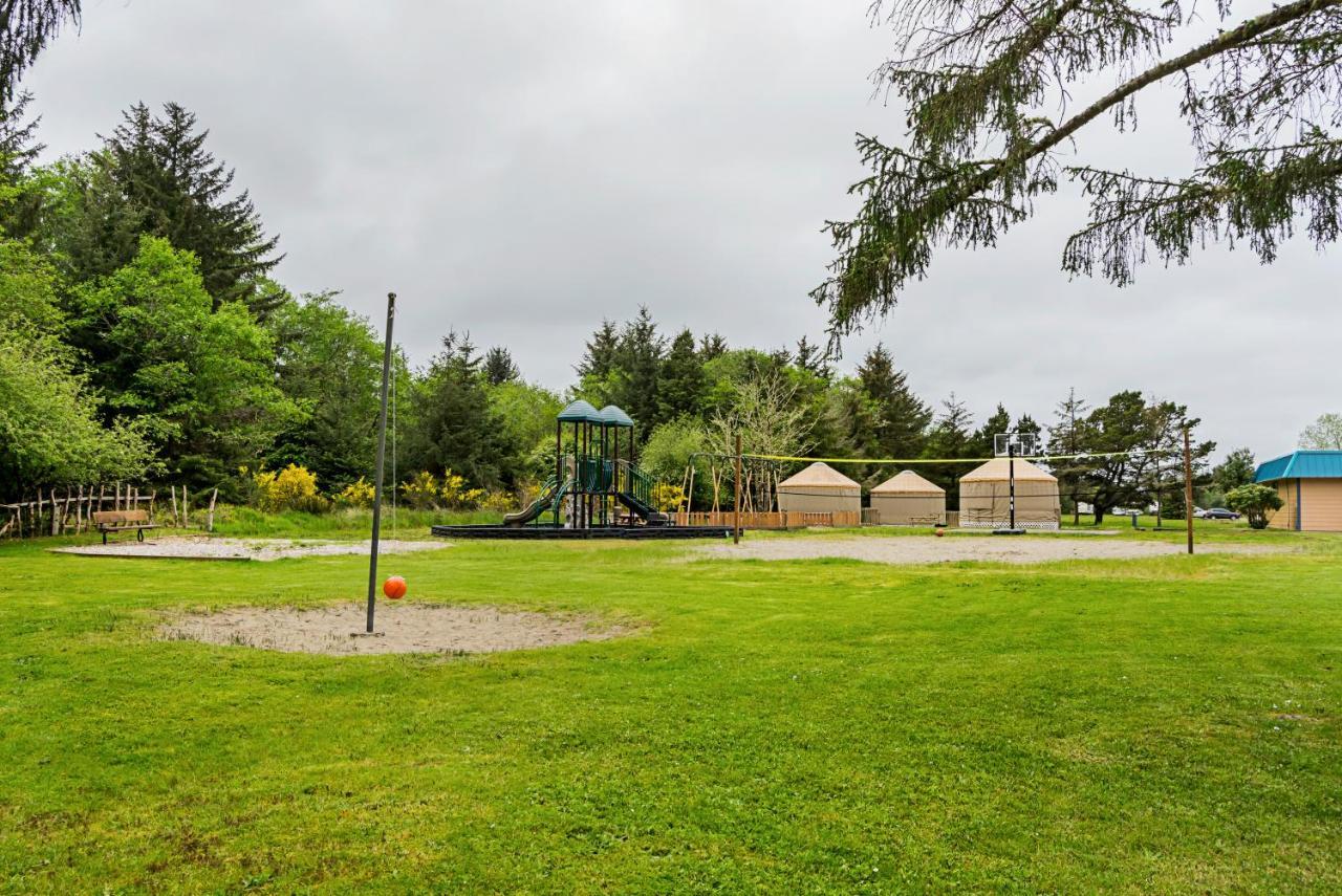 Long Beach Camping Resort Yurt 8 Oceanview Ngoại thất bức ảnh