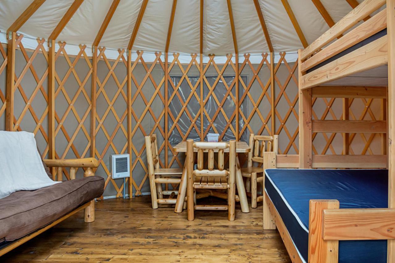 Long Beach Camping Resort Yurt 8 Oceanview Ngoại thất bức ảnh